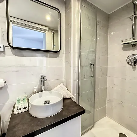 Sweet Marceau 6 Hyper Centre Proche De La Et Du Palais דירה